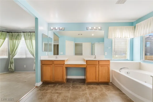 $599,888 | 9123 Weeping Hollow Avenue, Las Vegas, NV 89178