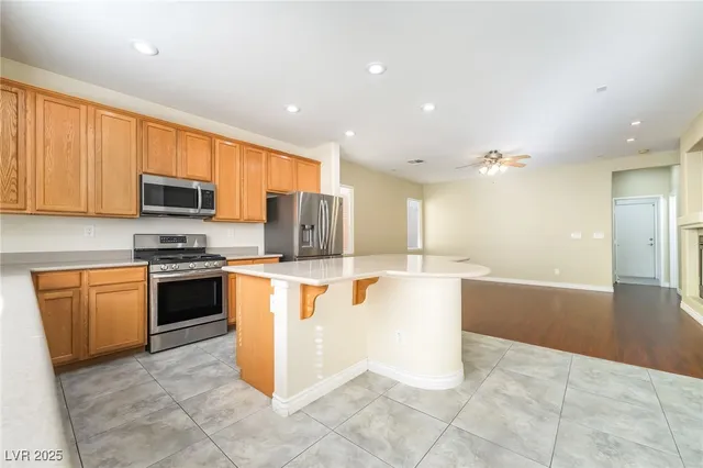 $599,888 | 9123 Weeping Hollow Avenue, Las Vegas, NV 89178