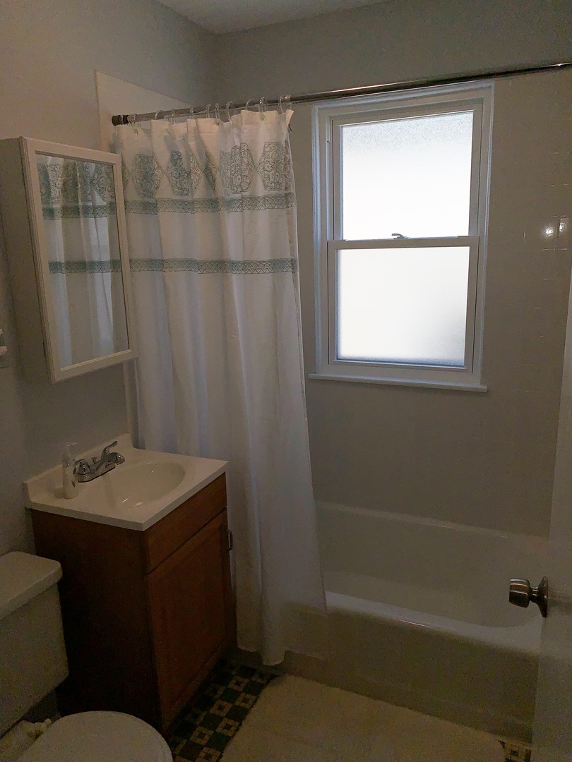 2251 Keystone Avenue North Riverside, IL 60546 - Photo 10 of 27
