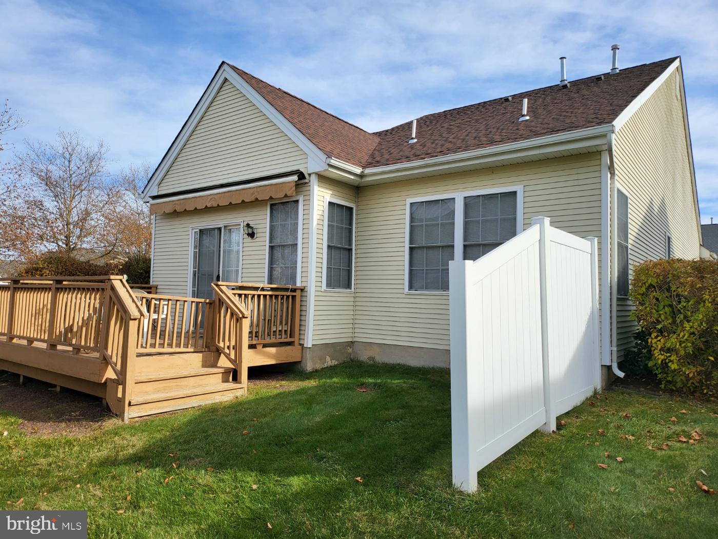 185 Meadowlark Drive Hamilton, NJ 08690 - Photo 11 of 37