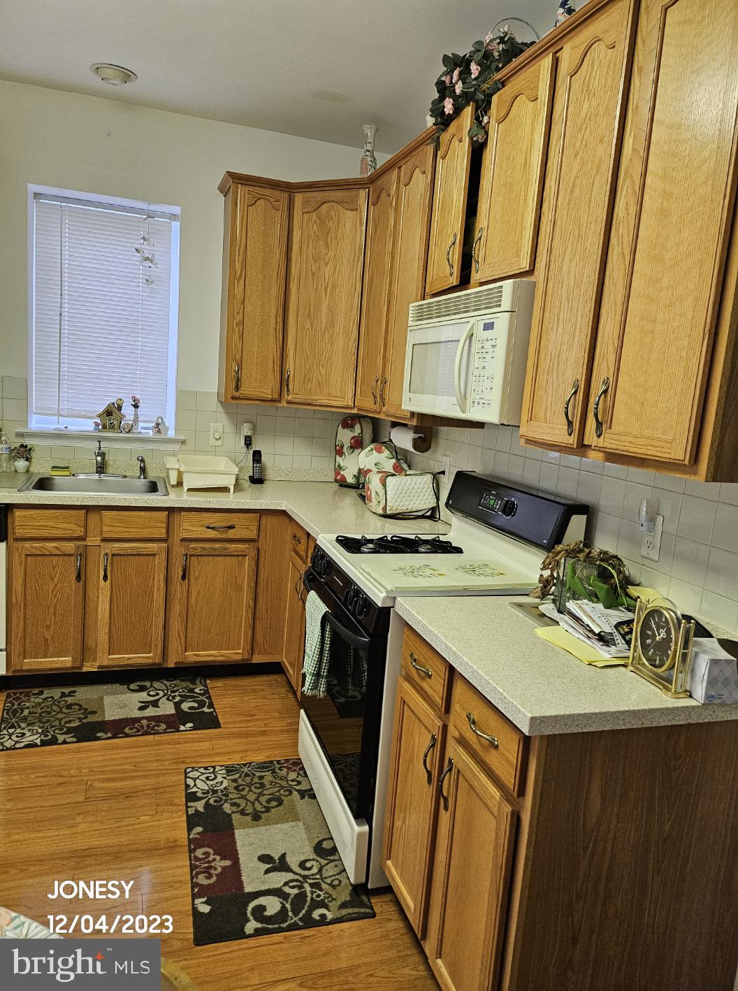 185 Meadowlark Drive Hamilton, NJ 08690 - Photo 25 of 37