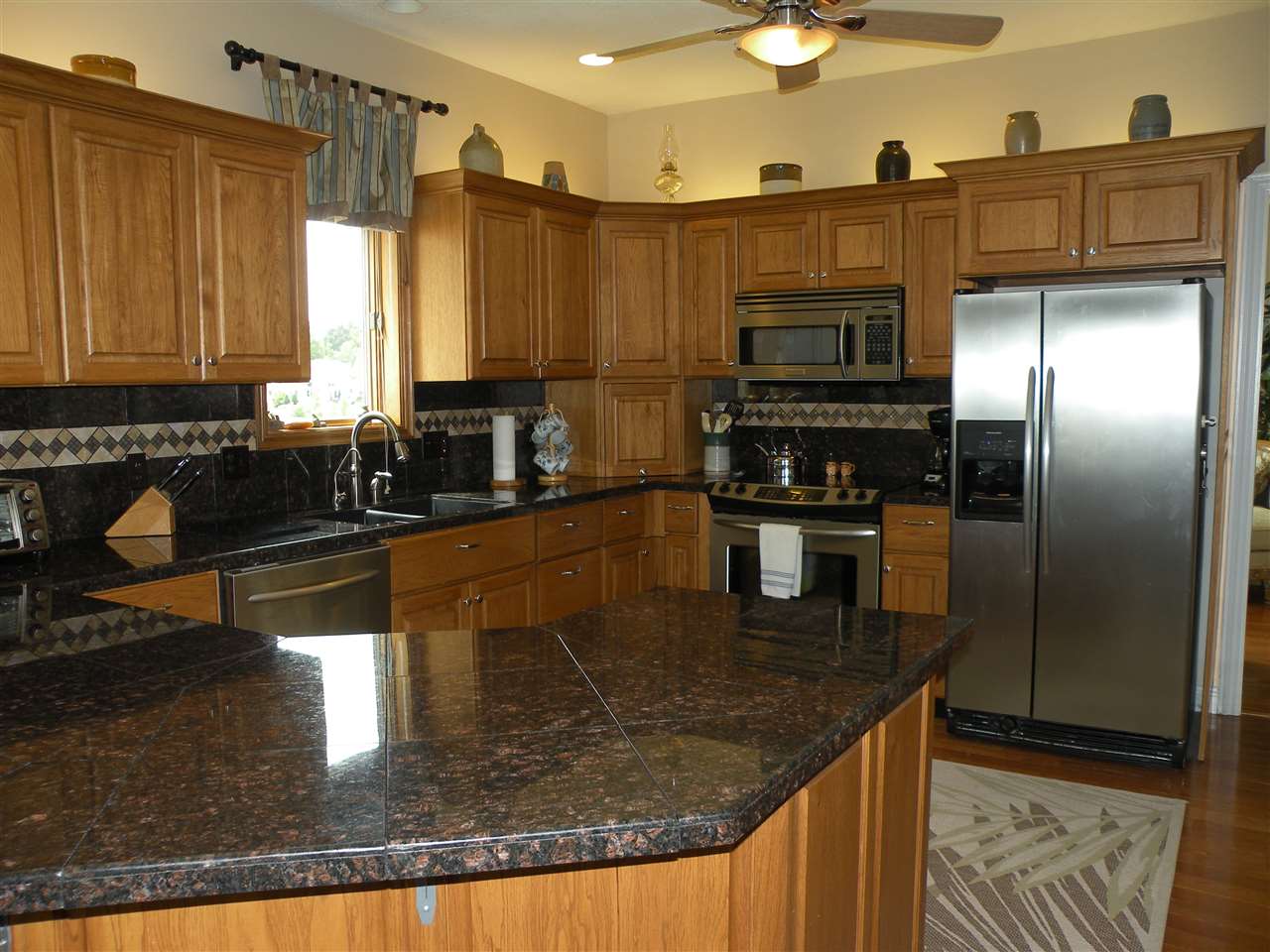 219 Calash Run Fort Wayne, IN 46845 - Photo 17 of 32 Gallery Image 17