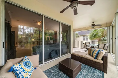 a view of entryway and hall