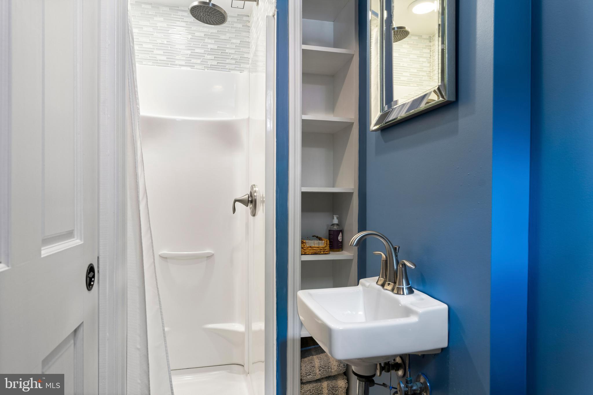 7101 Heathfield Road Baltimore, MD 21212 - Photo 33 of 39