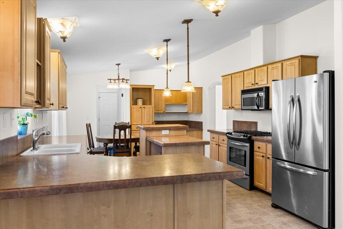 1385 Anderson Creek Road Talent, OR 97540 - Photo 14 of 31 15-CI_2712