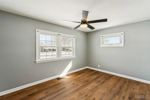 $334,900 | 10008 Meadowfield Lane, St. Louis, MO 63128