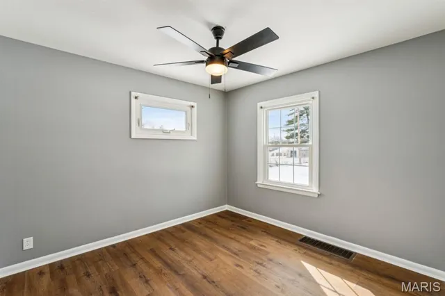 $334,900 | 10008 Meadowfield Lane, St. Louis, MO 63128