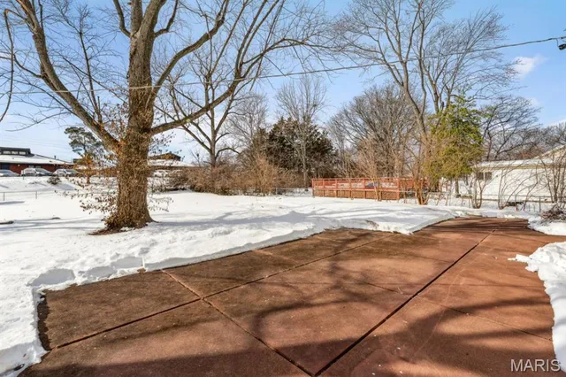 $334,900 | 10008 Meadowfield Lane, St. Louis, MO 63128