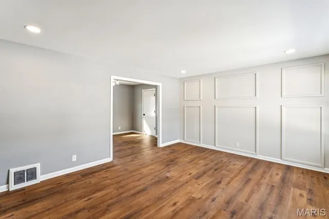 $334,900 | 10008 Meadowfield Lane, St. Louis, MO 63128