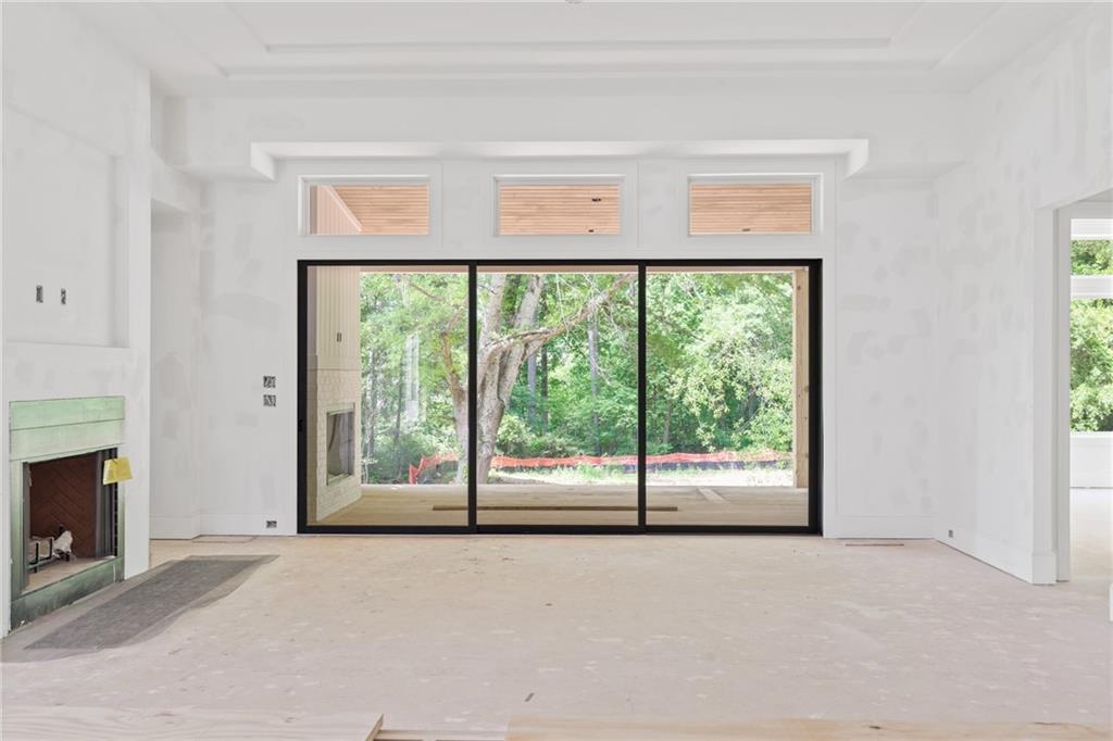 10910 Woodstock Road Roswell, GA 30075 - Photo 9 of 20