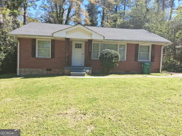 $1,600 | 2078 East Lilac Lane, Decatur, GA 30032
