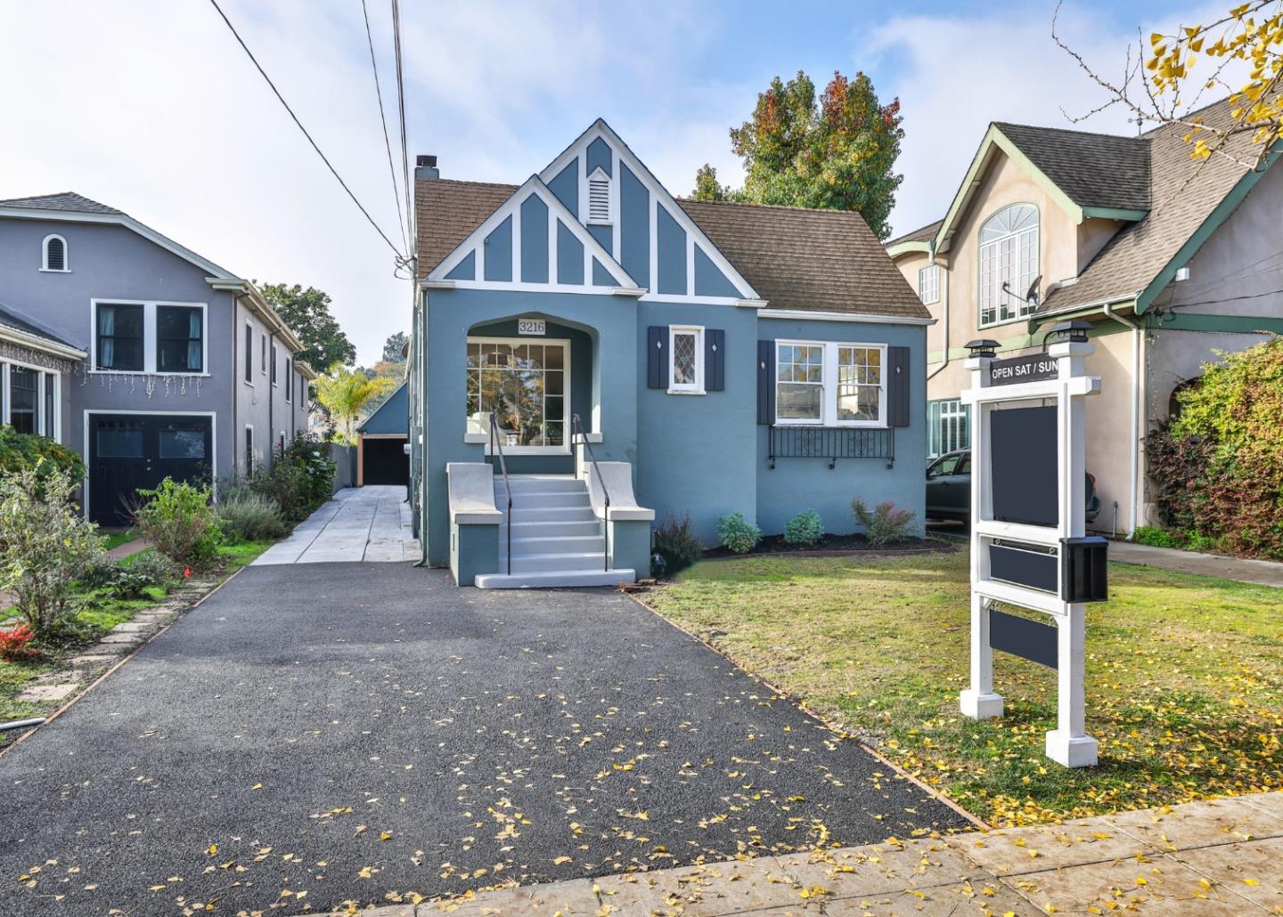 3216 Thompson Avenue, Alameda, CA 94501 Compass