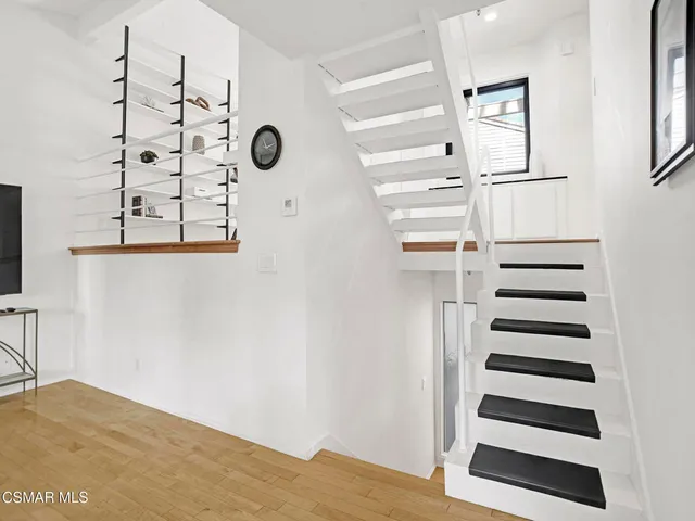 $955,000 | 1206 South Westlake Boulevard, Unit E, Westlake Village, CA 91361