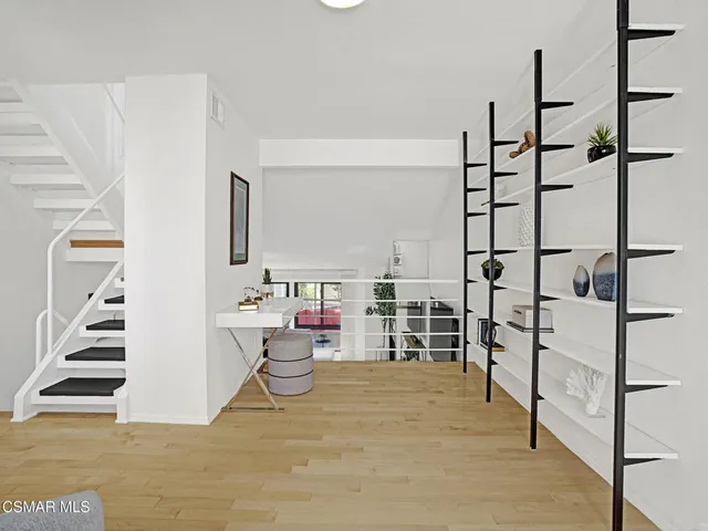 $955,000 | 1206 South Westlake Boulevard, Unit E, Westlake Village, CA 91361