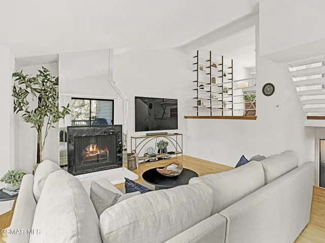 $955,000 | 1206 South Westlake Boulevard, Unit E, Westlake Village, CA 91361