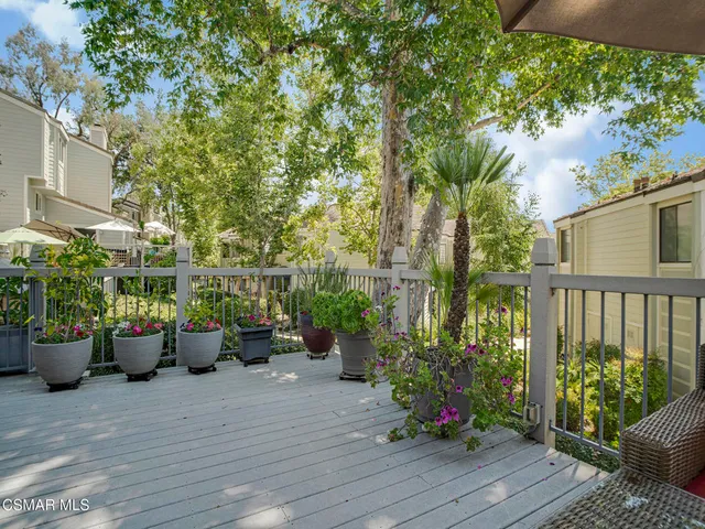 $955,000 | 1206 South Westlake Boulevard, Unit E, Westlake Village, CA 91361