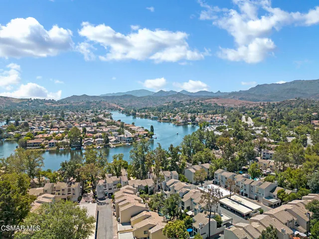 $955,000 | 1206 South Westlake Boulevard, Unit E, Westlake Village, CA 91361