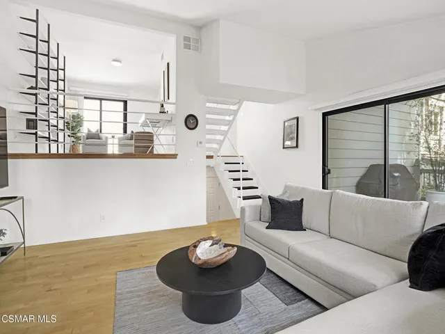 $955,000 | 1206 South Westlake Boulevard, Unit E, Westlake Village, CA 91361