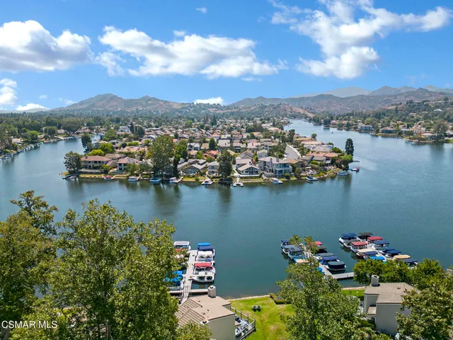 $955,000 | 1206 South Westlake Boulevard, Unit E, Westlake Village, CA 91361