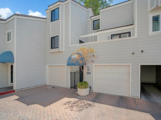 $955,000 | 1206 South Westlake Boulevard, Unit E, Westlake Village, CA 91361