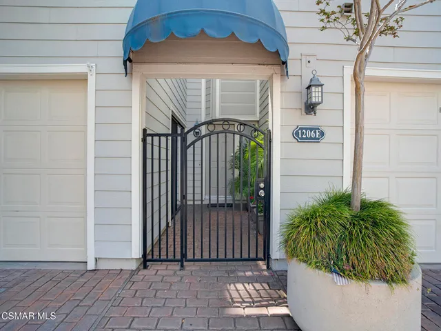 $955,000 | 1206 South Westlake Boulevard, Unit E, Westlake Village, CA 91361