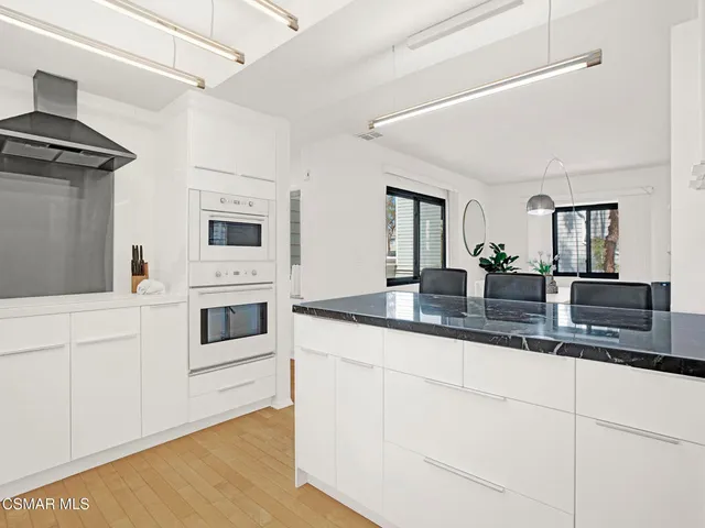 $955,000 | 1206 South Westlake Boulevard, Unit E, Westlake Village, CA 91361