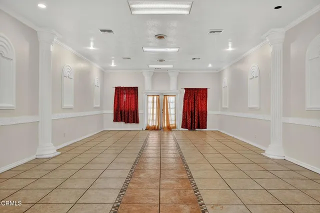 a view of an entryway