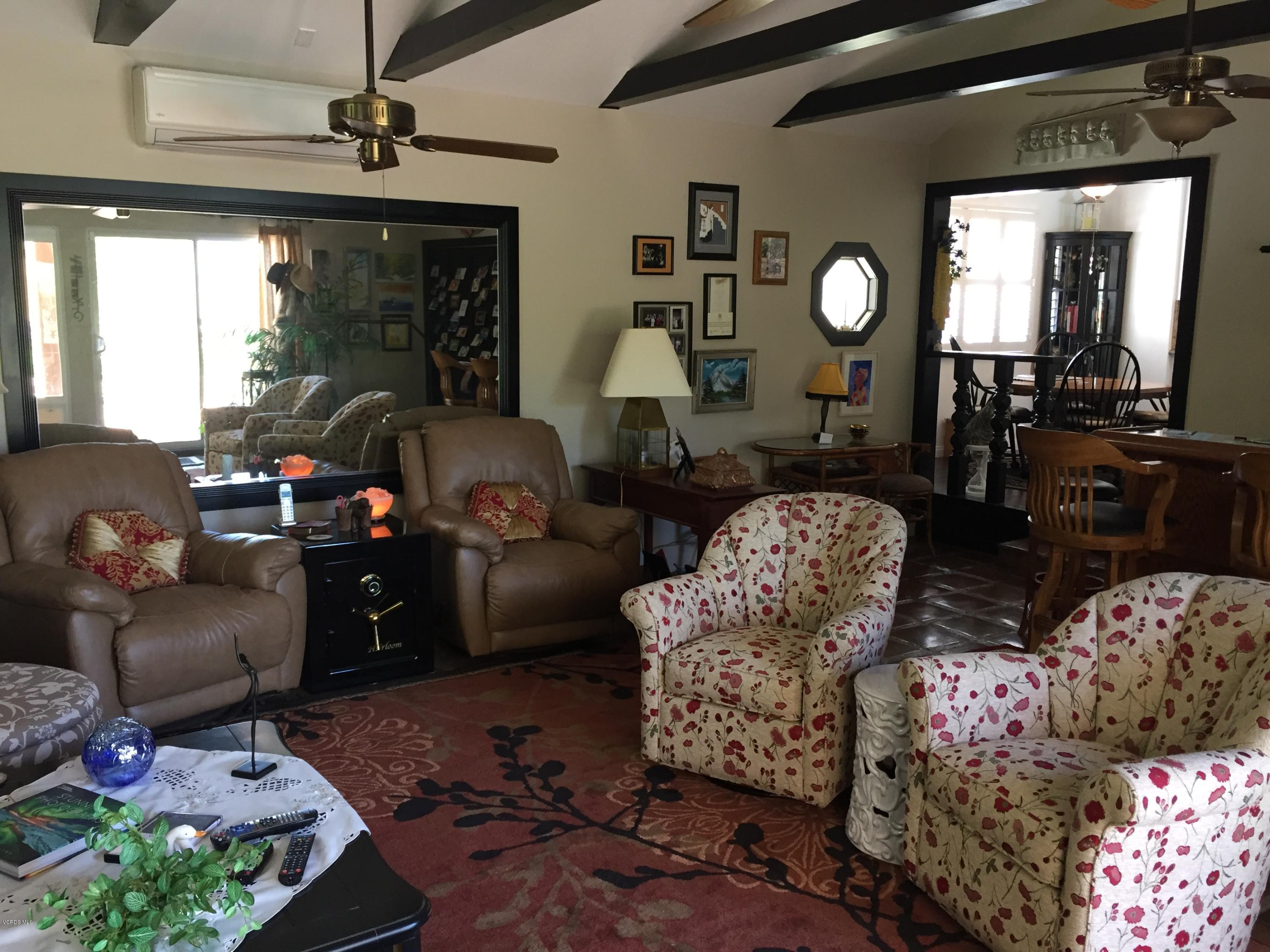 13471 Peach Hill Road Moorpark, CA 93021 - Photo 11 of 49 12