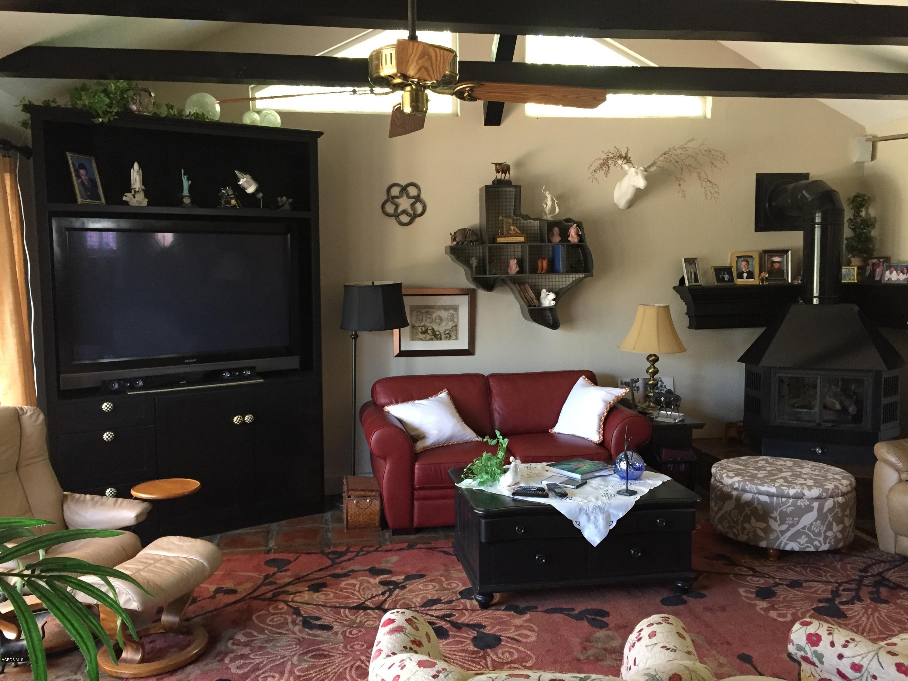 13471 Peach Hill Road Moorpark, CA 93021 - Photo 12 of 49 13