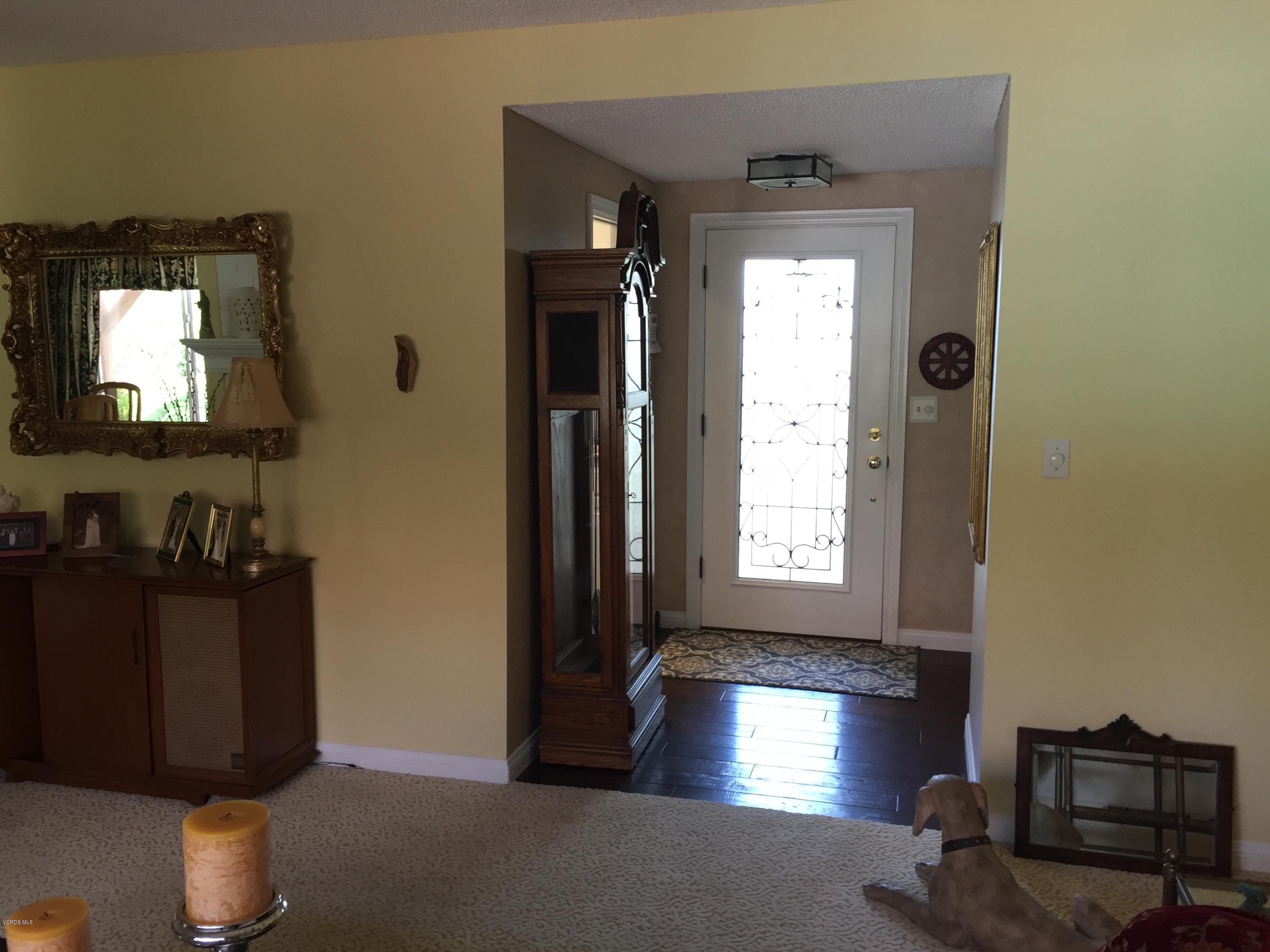 13471 Peach Hill Road Moorpark, CA 93021 - Photo 20 of 49 21