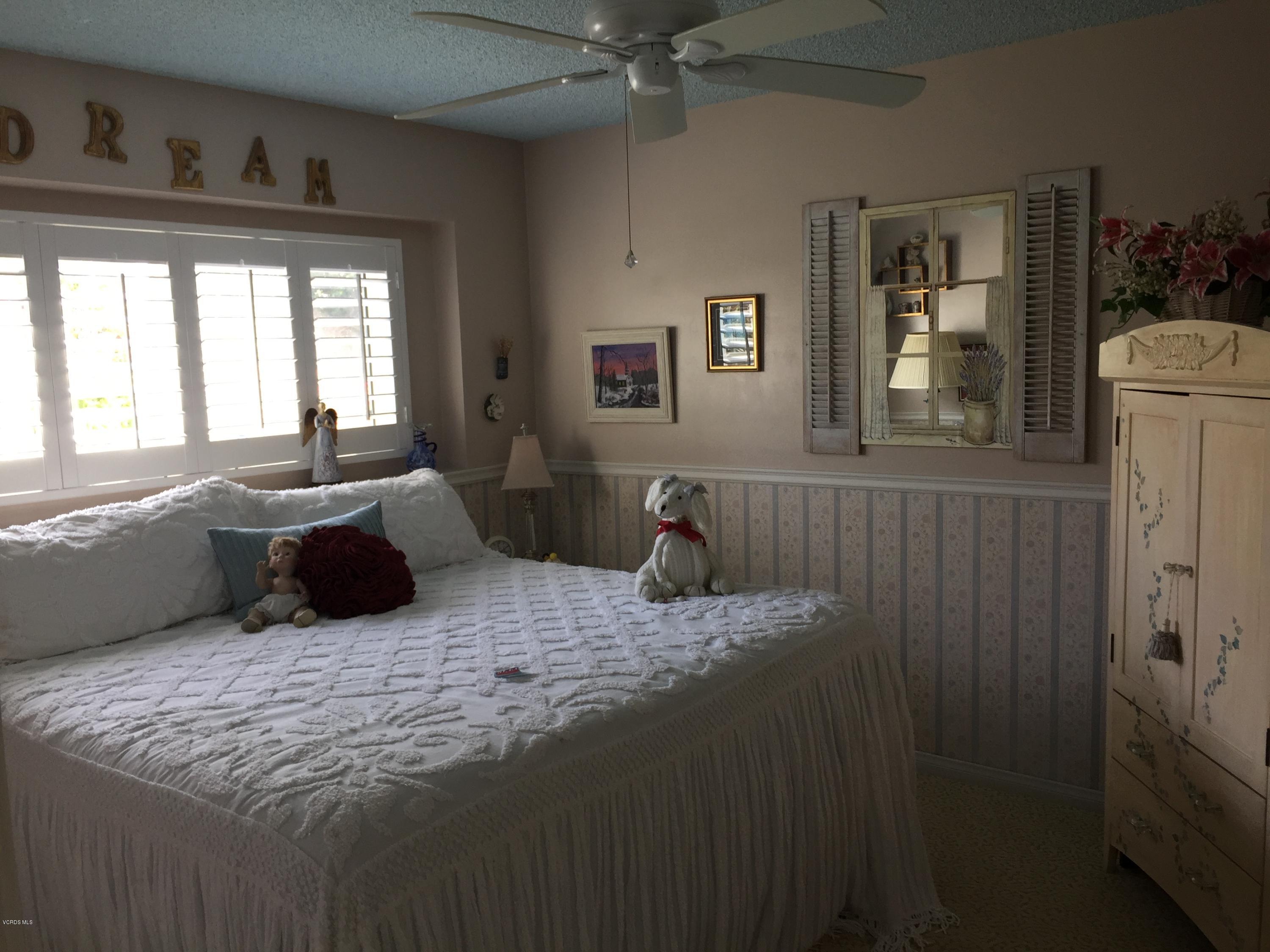 13471 Peach Hill Road Moorpark, CA 93021 - Photo 24 of 49 25