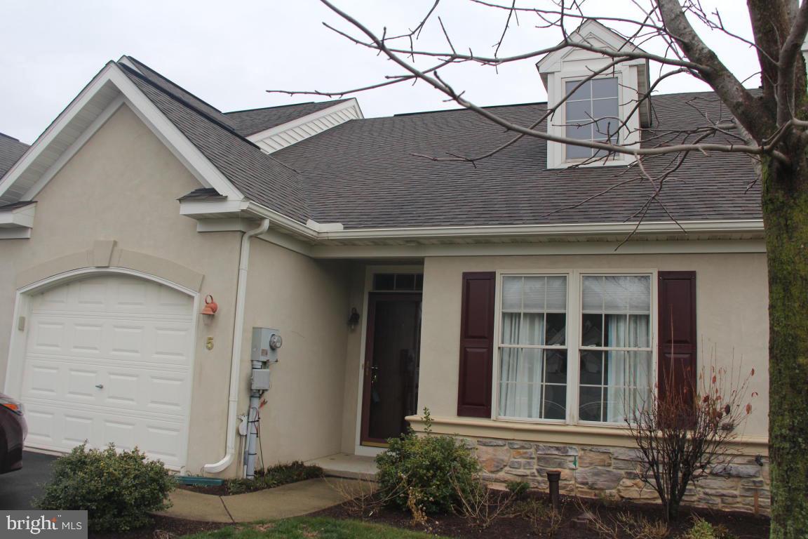 5 Duncan Street Lancaster, PA 17602 - Photo 1 of 21 Gallery Image 1