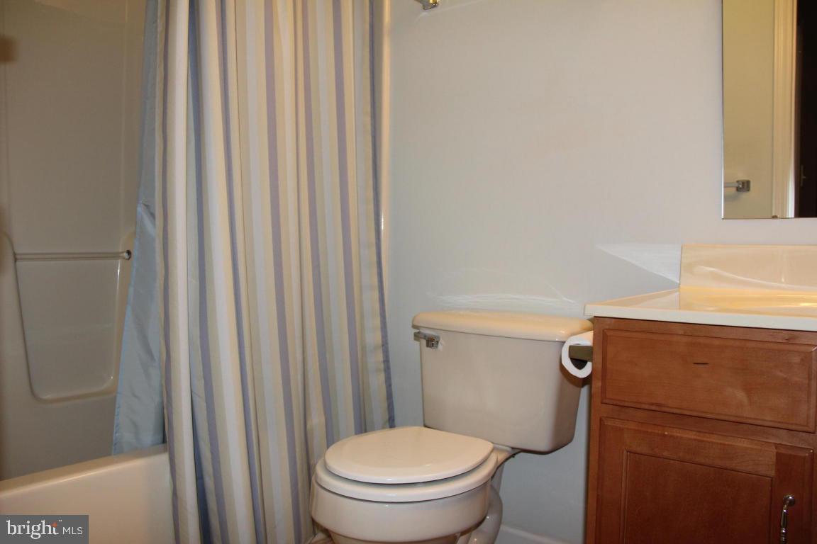 5 Duncan Street Lancaster, PA 17602 - Photo 16 of 21 Gallery Image 16