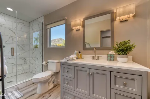 $4,295,000 | 4630 East Clearwater Parkway, Paradise Valley, AZ 85253