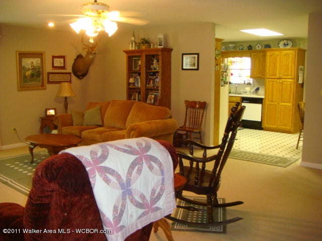 237 Drummond Cut-Off Road Jasper, AL 35504 - Photo 8 of 27 Gallery Image 8