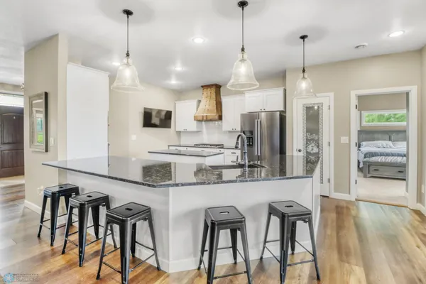 $1,224,900 | 5374 Lunder Lane, Kindred, ND 58051