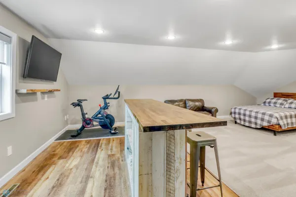 $1,224,900 | 5374 Lunder Lane, Kindred, ND 58051