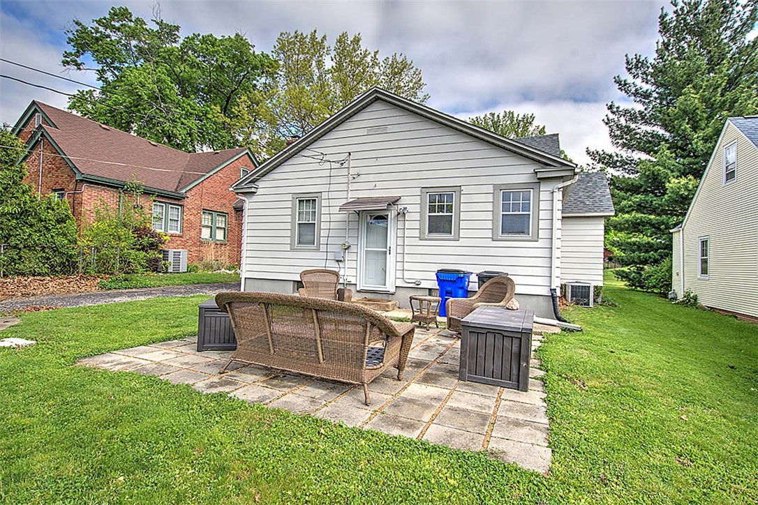 1935 West Forest Avenue Decatur, IL 62522 - Photo 18 of 22