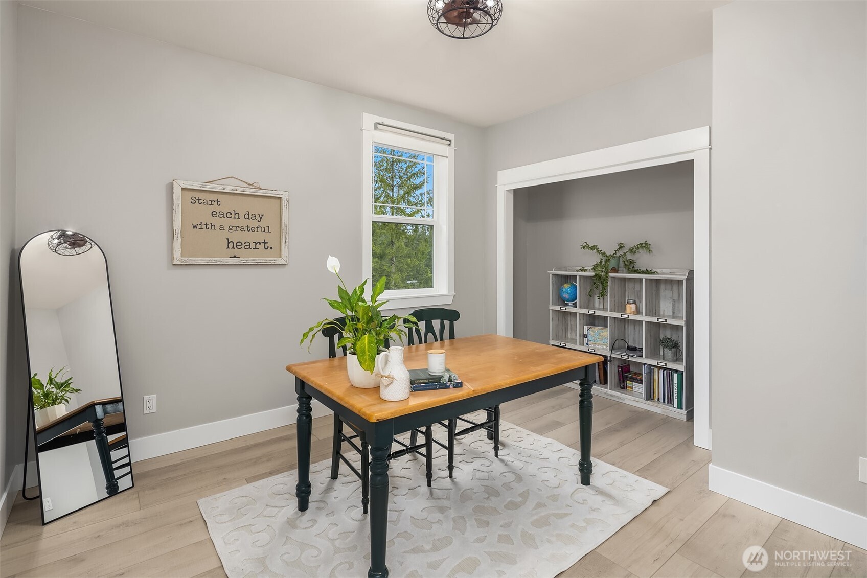 6937 Lake Alice Road Southeast Fall City, WA 98024 - Photo 16 of 39 a workspace with furniture and window