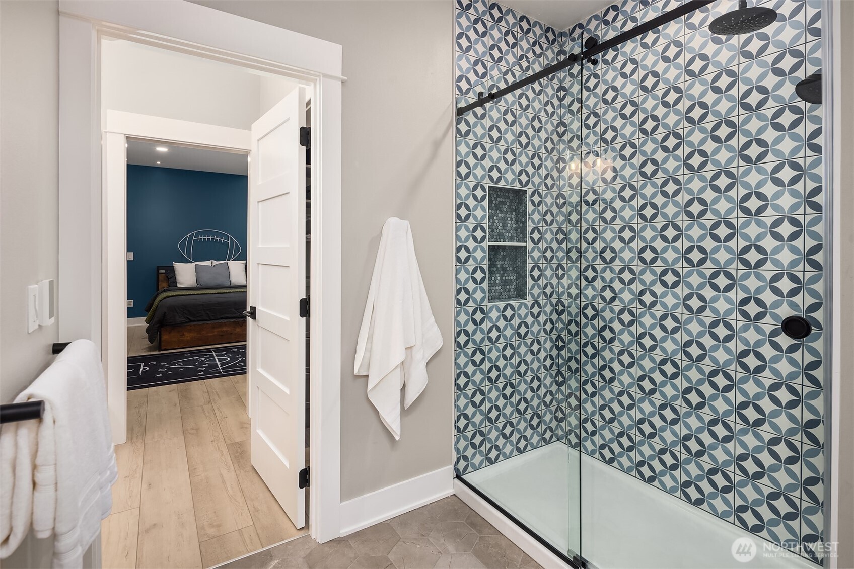 6937 Lake Alice Road Southeast Fall City, WA 98024 - Photo 24 of 39 a bathroom with a bathtub and a shower