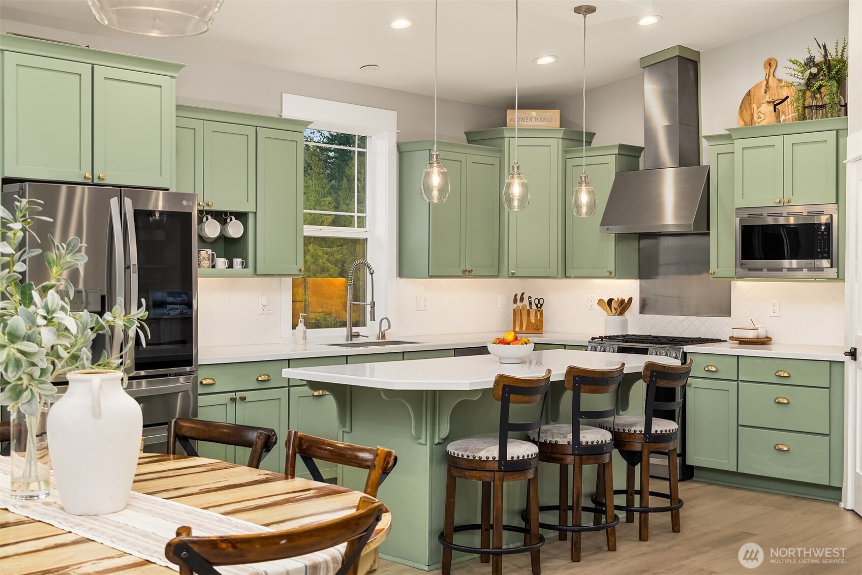 6937 Lake Alice Road Southeast Fall City, WA 98024 - Photo 8 of 39