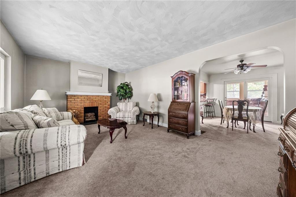1069 Harding Street Bridgeville, PA 15017 - Photo 9 of 37 Gallery Image 9