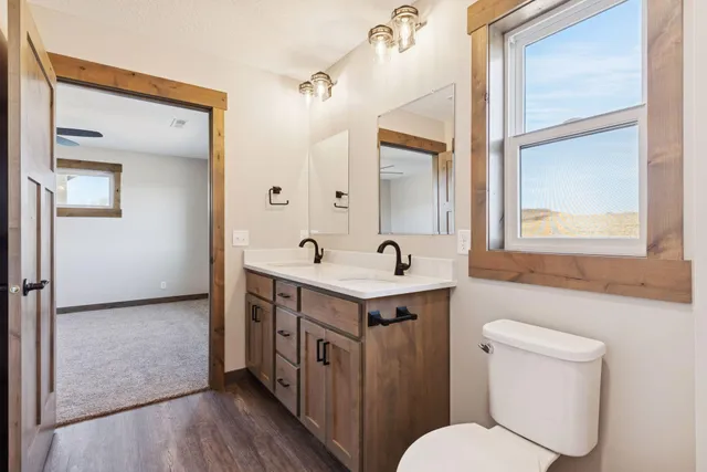 $377,900 | 466 Coyote Way, New Richmond, WI 54017