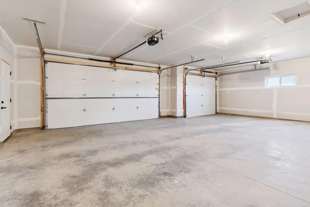 $377,900 | 466 Coyote Way, New Richmond, WI 54017