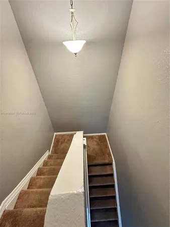 $2,300 | 687 Southwest 10th Street, Florida City, FL 33034