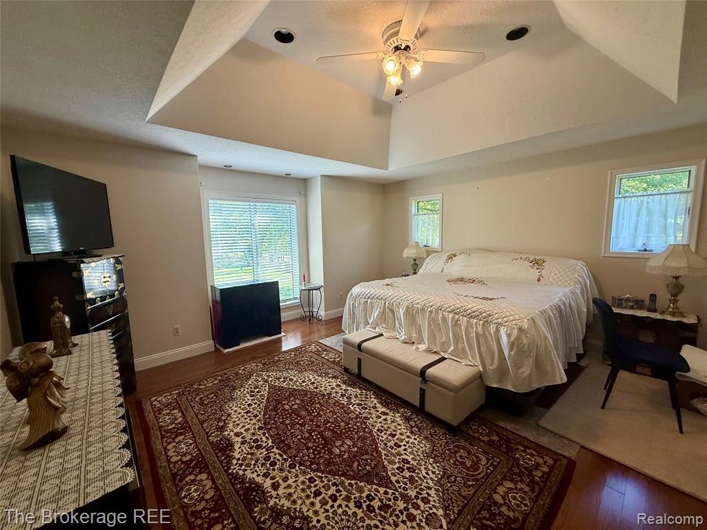 12088 Pinebrook Lane South Lyon, MI 48178 - Photo 23 of 73