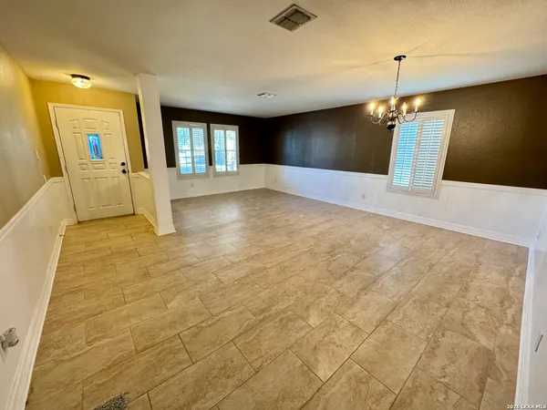 $288,000 | 7906 Belmont Ridge, Selma, TX 78154