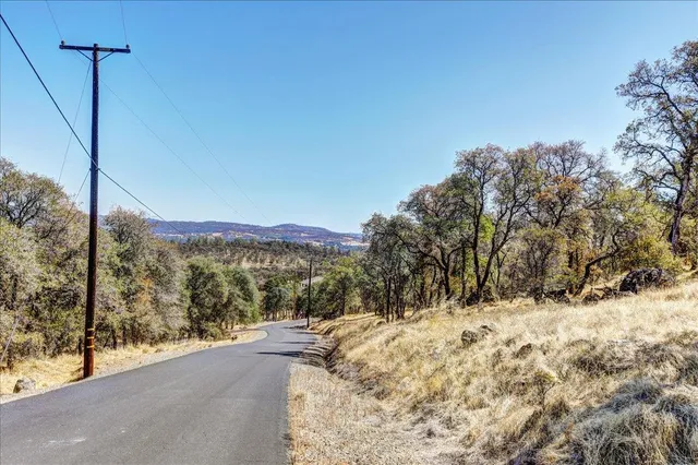 a view of a city street