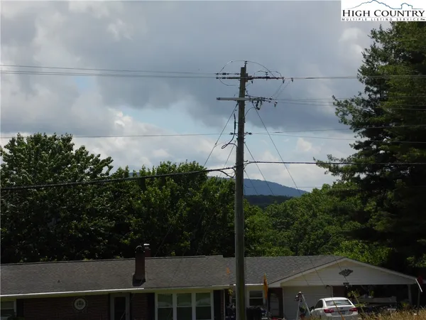 $45,000 | 18 North N Highway, Sparta, NC 28675