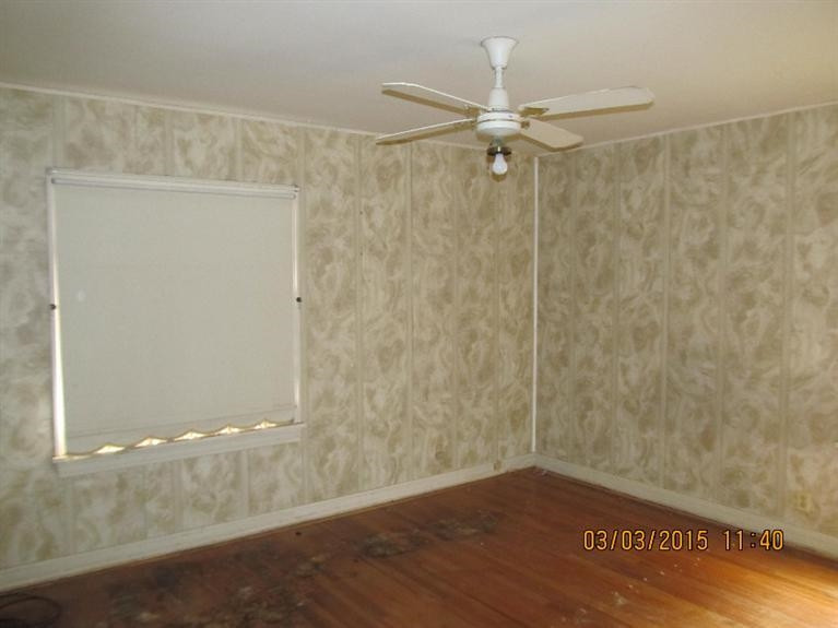 112 Southwest 10th Plainview, TX 79072 - Photo 8 of 10 Photo 8